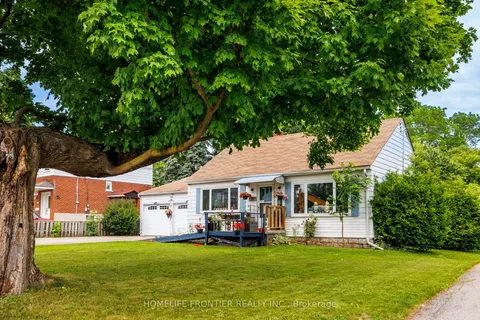593 Watson Avenue, ON L3Y 2V2