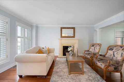 117 Flamingo Road, ON L4J 8K8