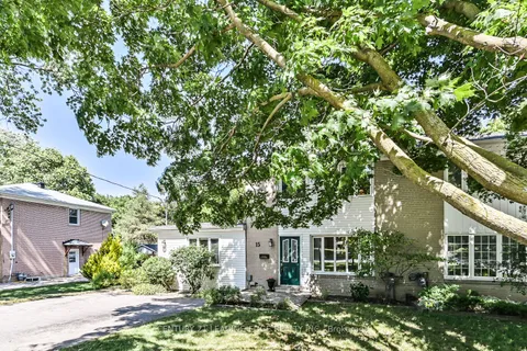 15 Elizabeth Street, ON L3P 2B3