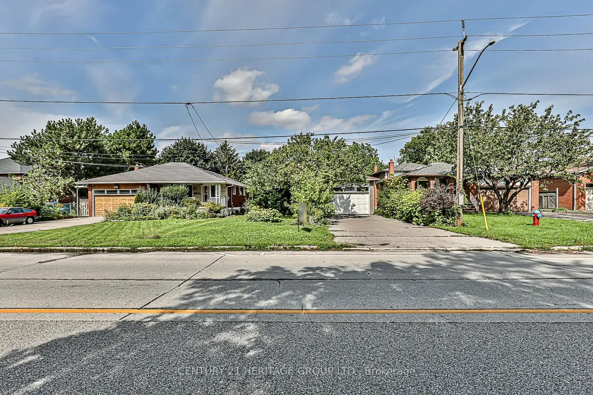 40 Weldrick Road, ON L4C 3T8