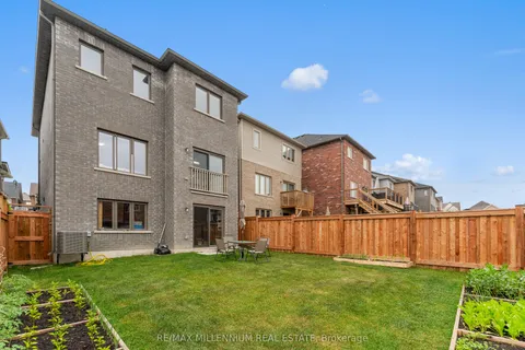 106 Kennedy Boulevard, ON L9R 0V9