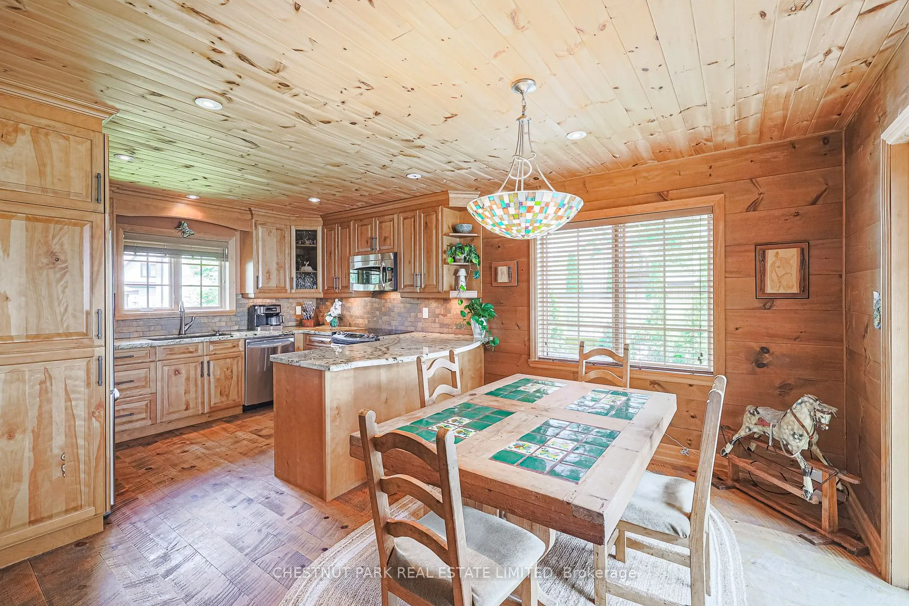 3531 Crescent Harbour Road, ON L9S 2Y7