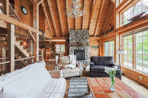 3531 Crescent Harbour Road, ON L9S 2Y7