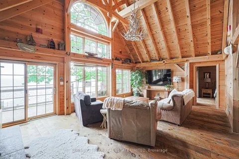 3531 Crescent Harbour Road, ON L9S 2Y7