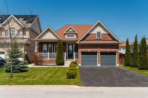 82 Latimer Avenue, ON L3W 0N1