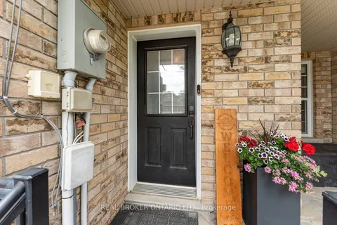 16 Buchanan Drive, ON L9R 0A1