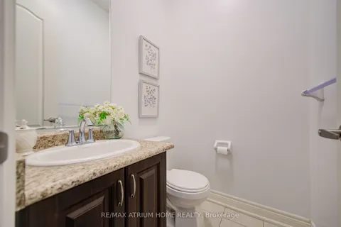 127 Maple Ridge Crescent, ON L6E 1T9