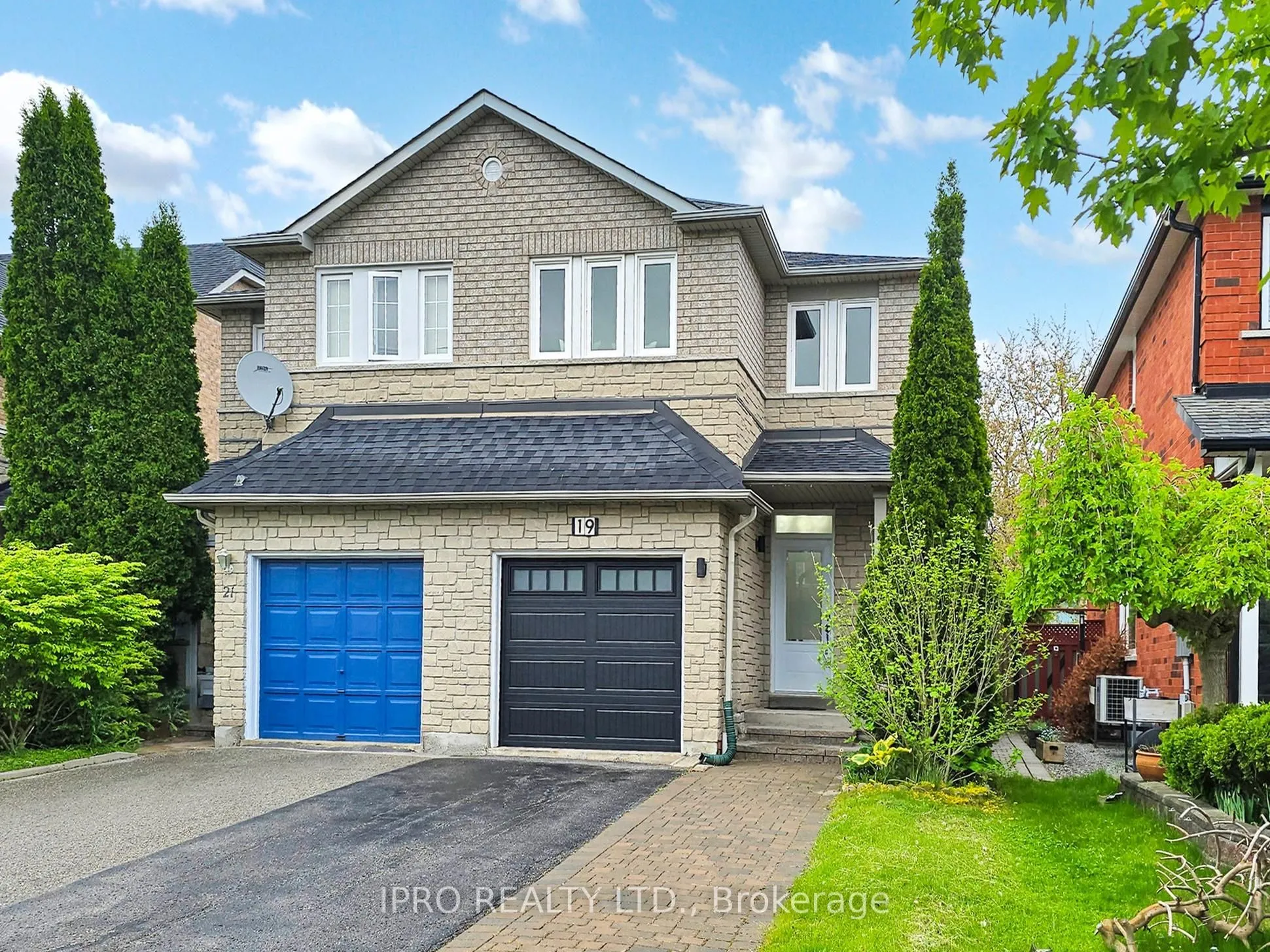 19 Indigo Street, ON L4S 1W2
