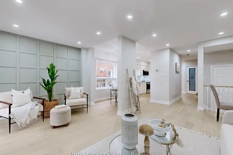 19 Indigo Street, ON L4S 1W2