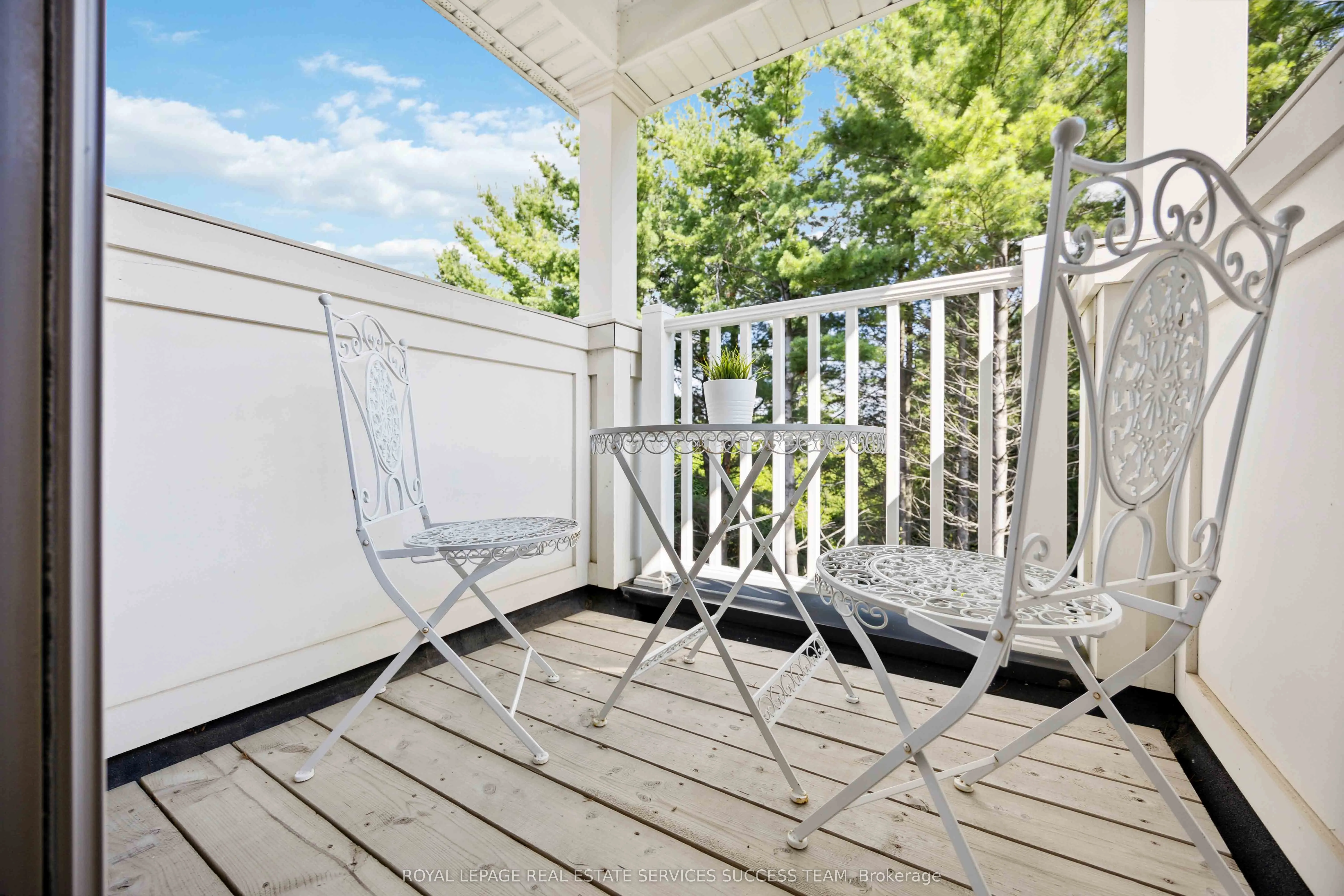 92 Radial Drive, ON L4G 0Z8