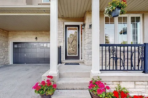 237 Woodspring Avenue, ON L3X 3J1