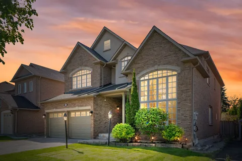 85 Lagani Avenue, ON L4B 3C6