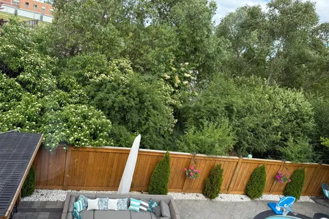 150 Colesbrook Road, ON L4S 2G4