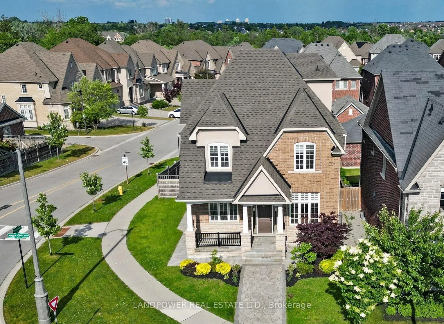 266 Angus Glen Boulevard, ON L6C 0P5