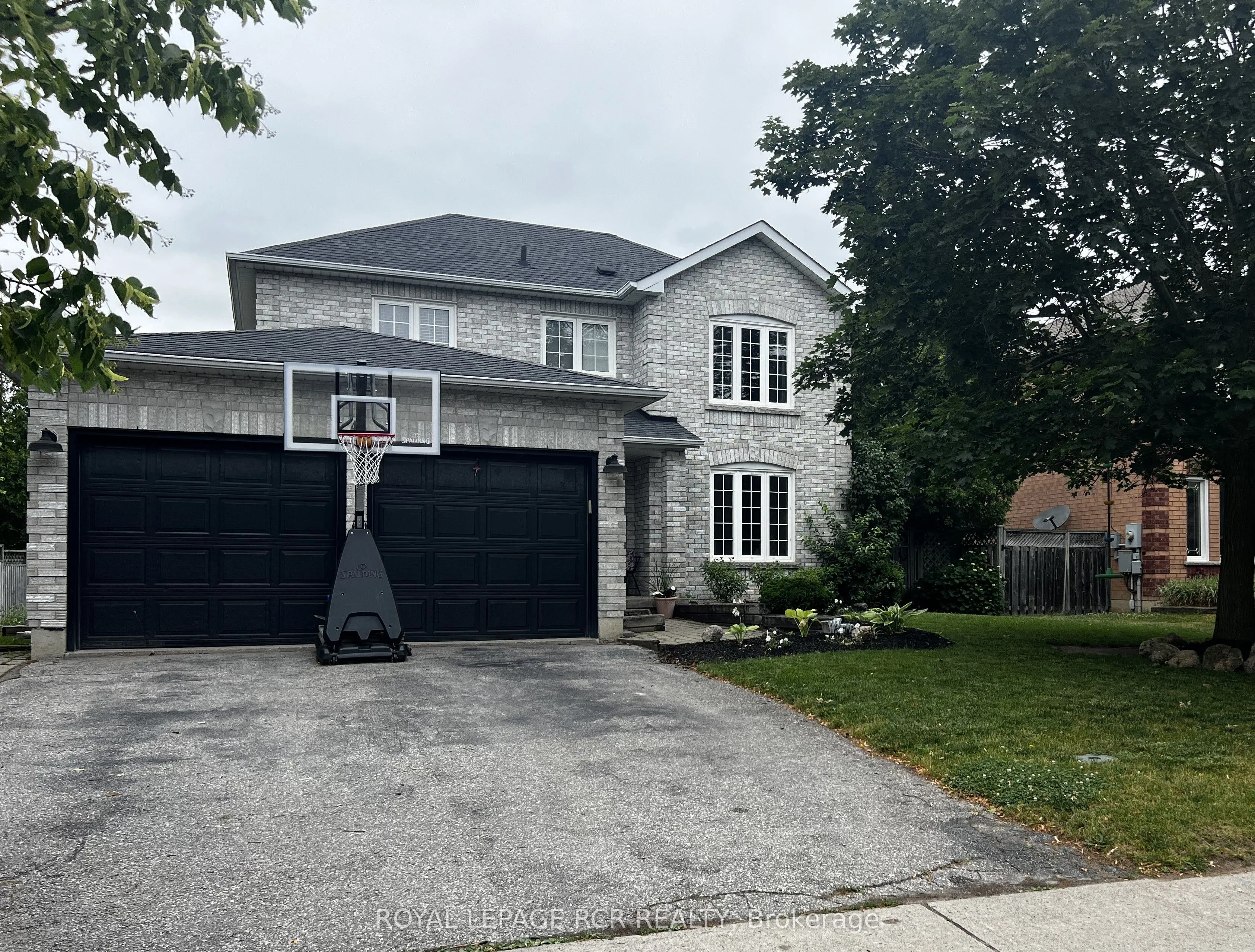 46 Oak Street, ON L9R 1M9