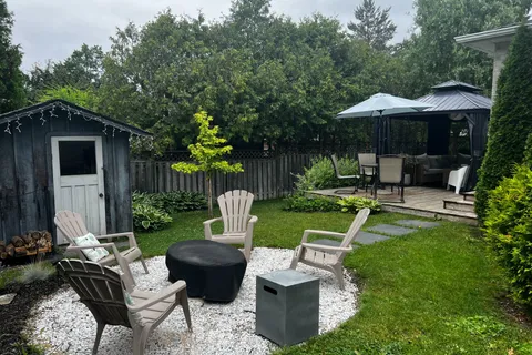 46 Oak Street, ON L9R 1M9
