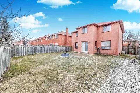 36 NORMAN ROSS Drive, ON L3S 3E8