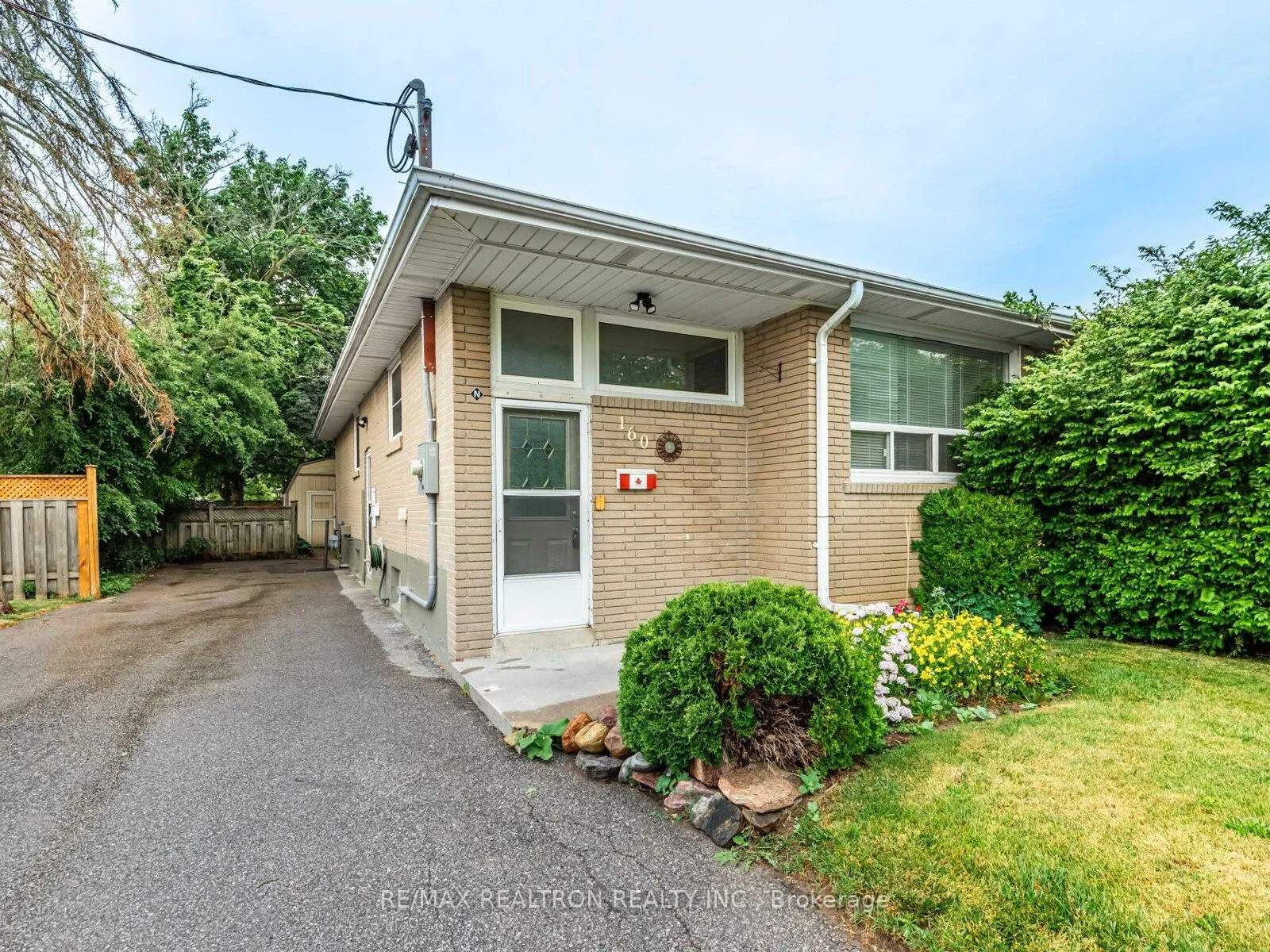 160 Longford Drive, ON L3Y 2Y8