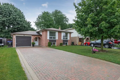 39 Mitchell Avenue, ON L9R 1C9