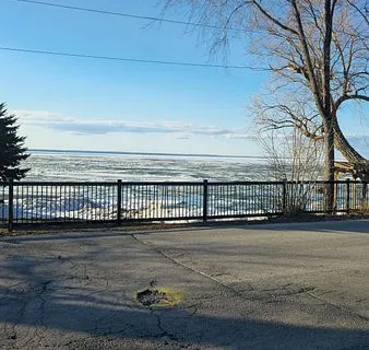 417 Lake Drive, ON L0E 1S0