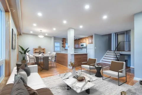 21 Huron Court, ON L4G 2X7