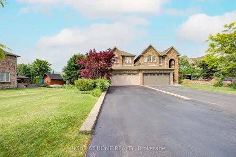 28 Lorridge Street, ON L4E 3W4