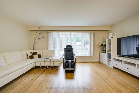 55 Hill Drive, ON L4G 3A7