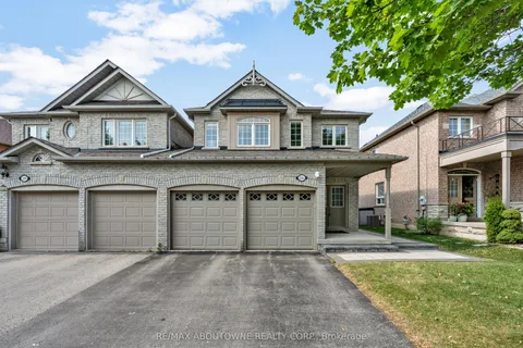 26 Starr Crescent, ON L4G 7X3