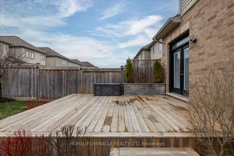 36 Hoard Avenue, ON L9R 0M3