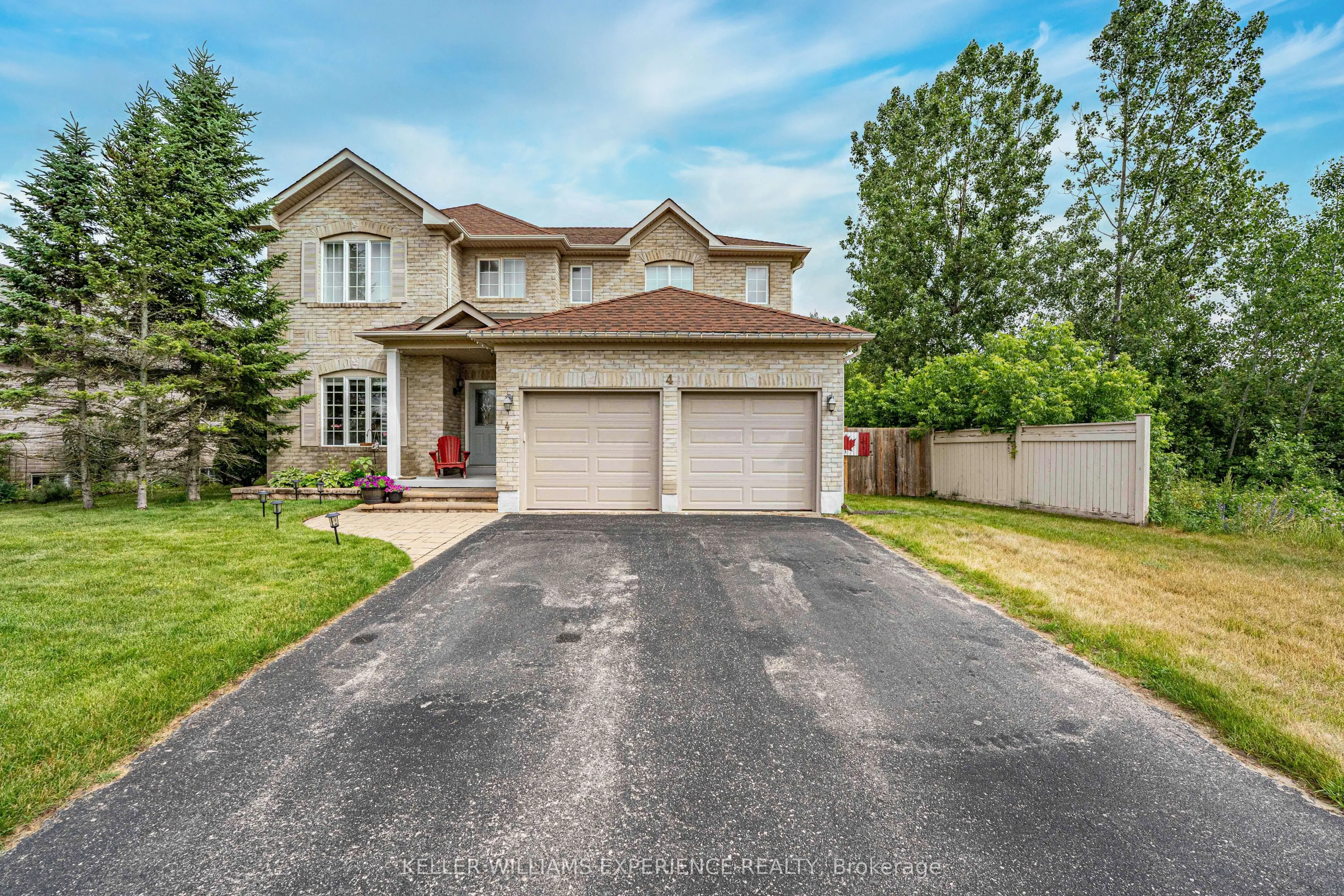 4 GOLD PARK Gate, ON L3W 0C2