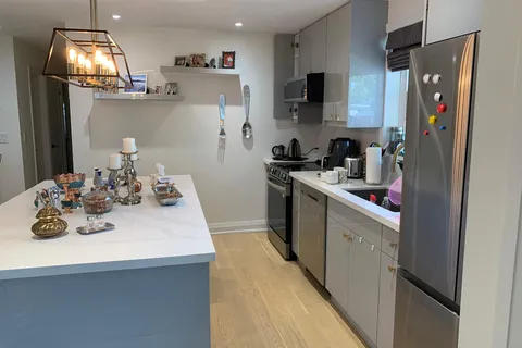 139 Septonne Avenue, ON L3Y 2W4
