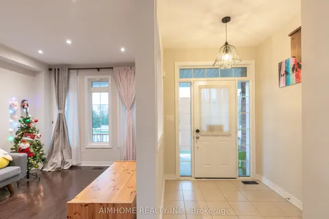 934 Castlemore Avenue, ON L6E 0N3