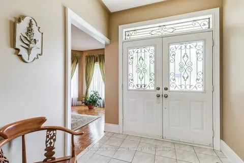 836 Quantra Crescent, ON L3X 1M8