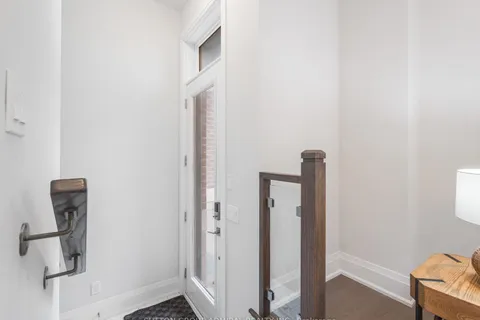 893 Clark Avenue, ON L4J 0K6