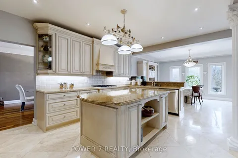 76 Silver Rose Crescent, ON L6C 1W6