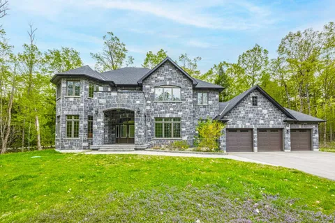 1185 Shoreview Drive, ON L9S 2L5