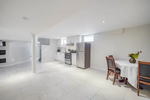 116 Colesbrook Road, ON L4S 2G3