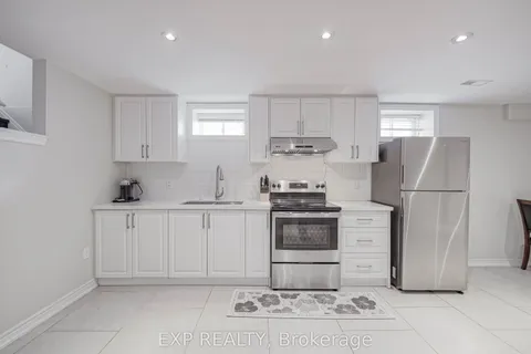 116 Colesbrook Road, ON L4S 2G3