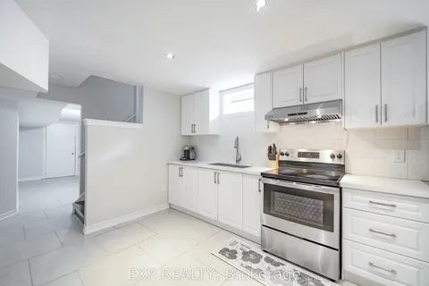 116 Colesbrook Road, ON L4S 2G3