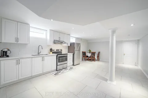 116 Colesbrook Road, ON L4S 2G3