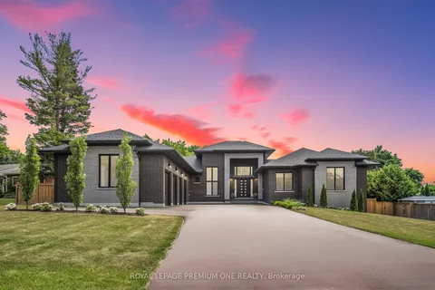11 Hollywood Crescent, ON L0G 1N0