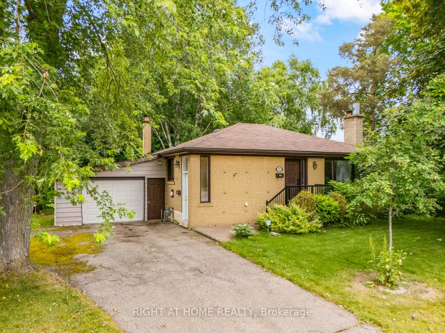 102 Murray Drive, ON L4G 2C5