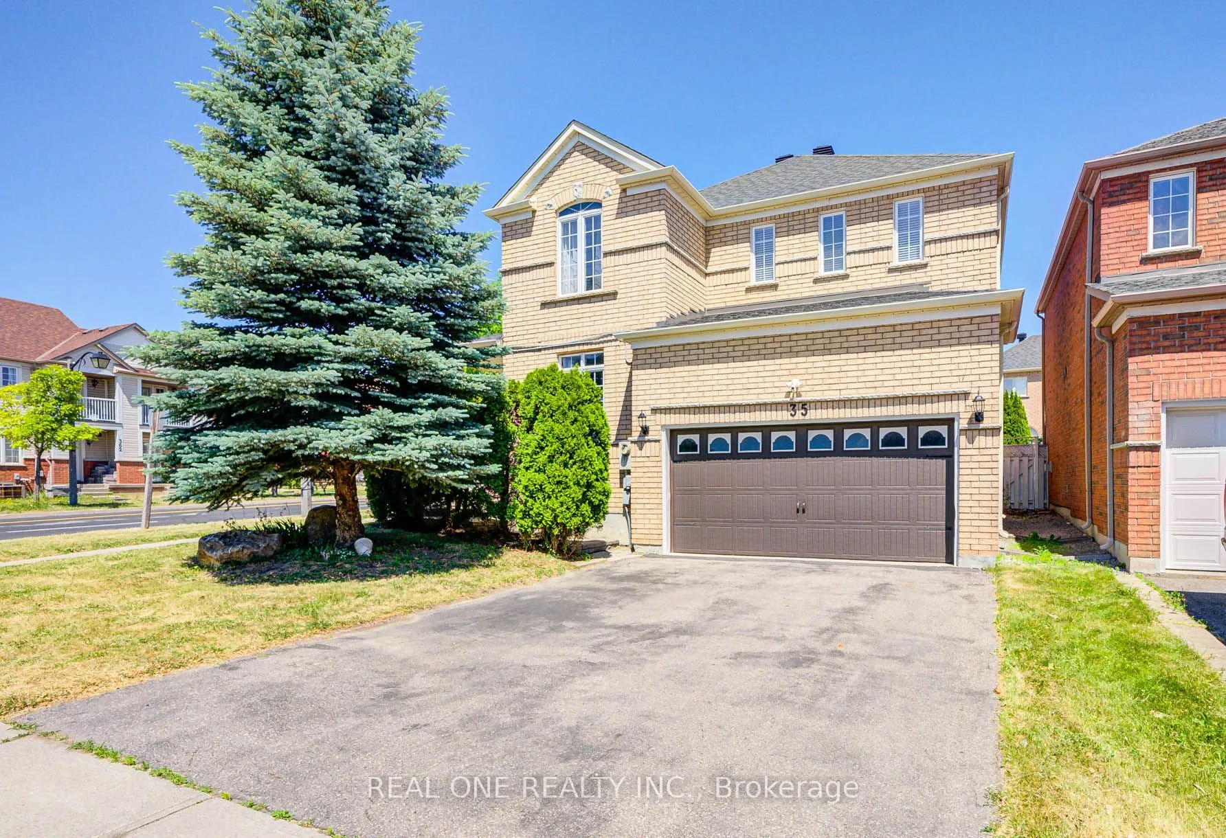 35 Ridgecrest Road, ON L6C 2V2