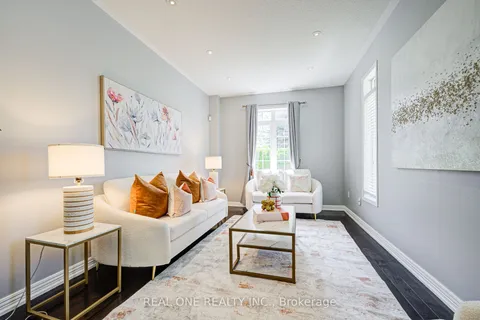 35 Ridgecrest Road, ON L6C 2V2