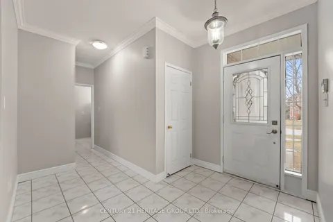 1901 Emerald Court, ON L9S 2A4