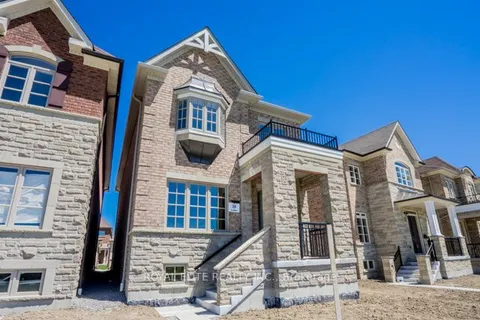 24 Sundew Lane, ON L4E 1C3
