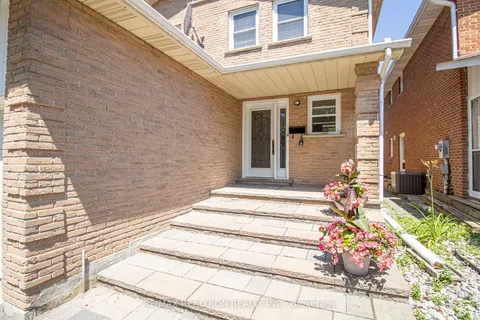 44 Graham Crescent, ON L3P 4M1