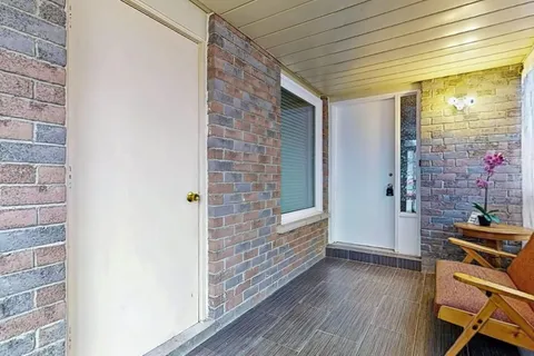 139 Galbraith Crescent, ON L3S 1H8