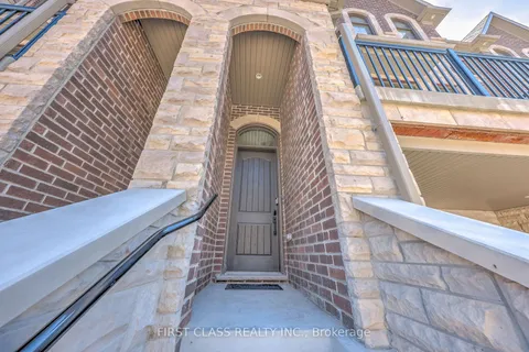 5 Gardeners Lane, ON L6C 3L5