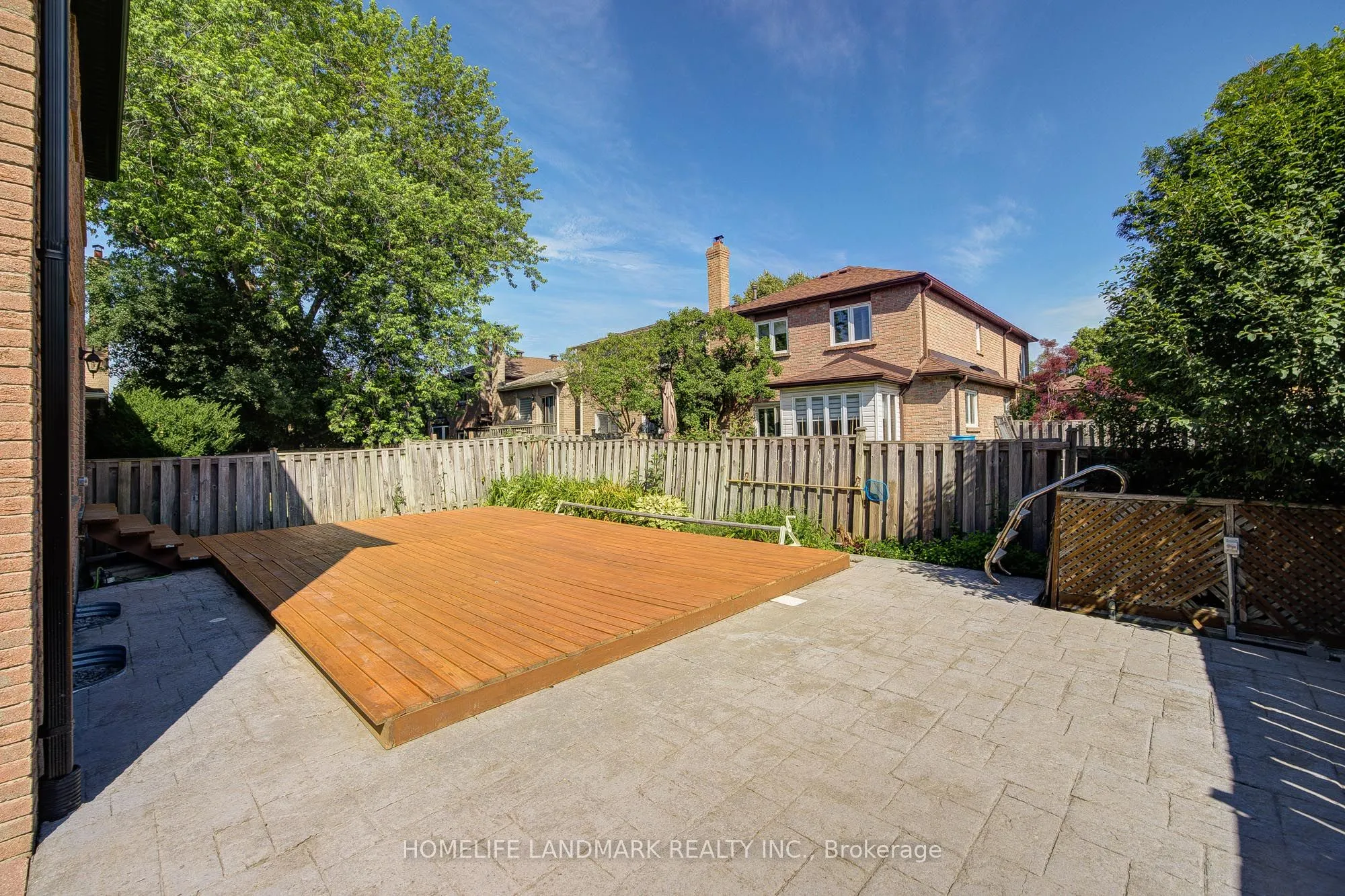 6 Eddy Green Court, ON L4J 2S5